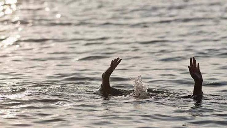 Tiga Orang Tenggelam Akibat Arus Sungai Deras, Sat Polair Polres Kukar Lakukan Pencarian tenggelam