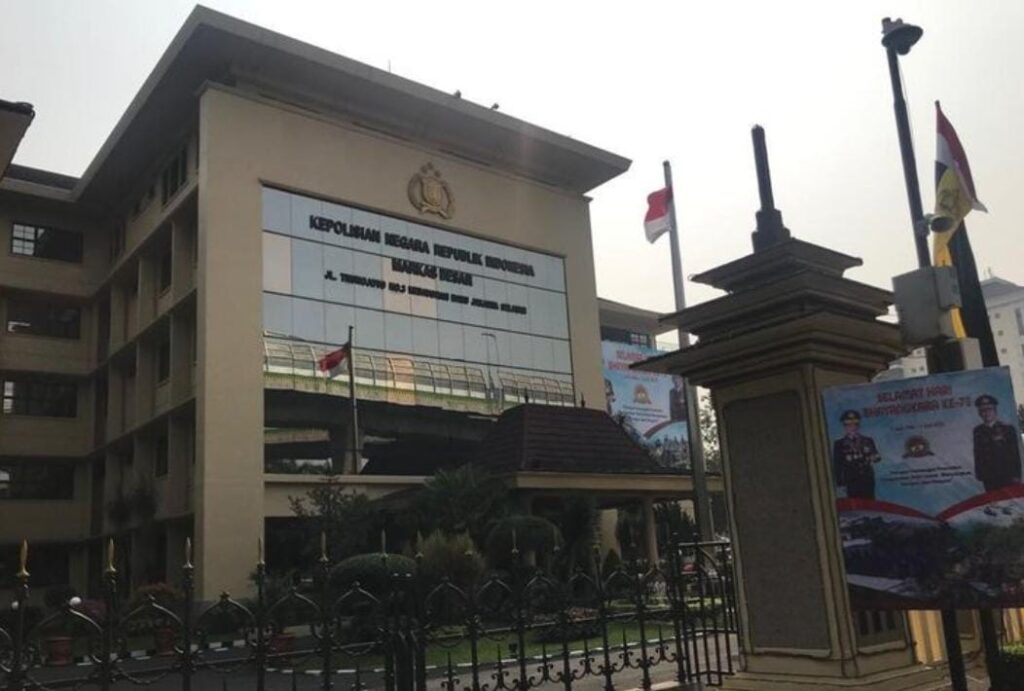 Polri Raih Penghargaan dari Kementerian Hukum dan Hak Azasi Manusia WhatsApp Image 2022 12 13 at 12.36.45