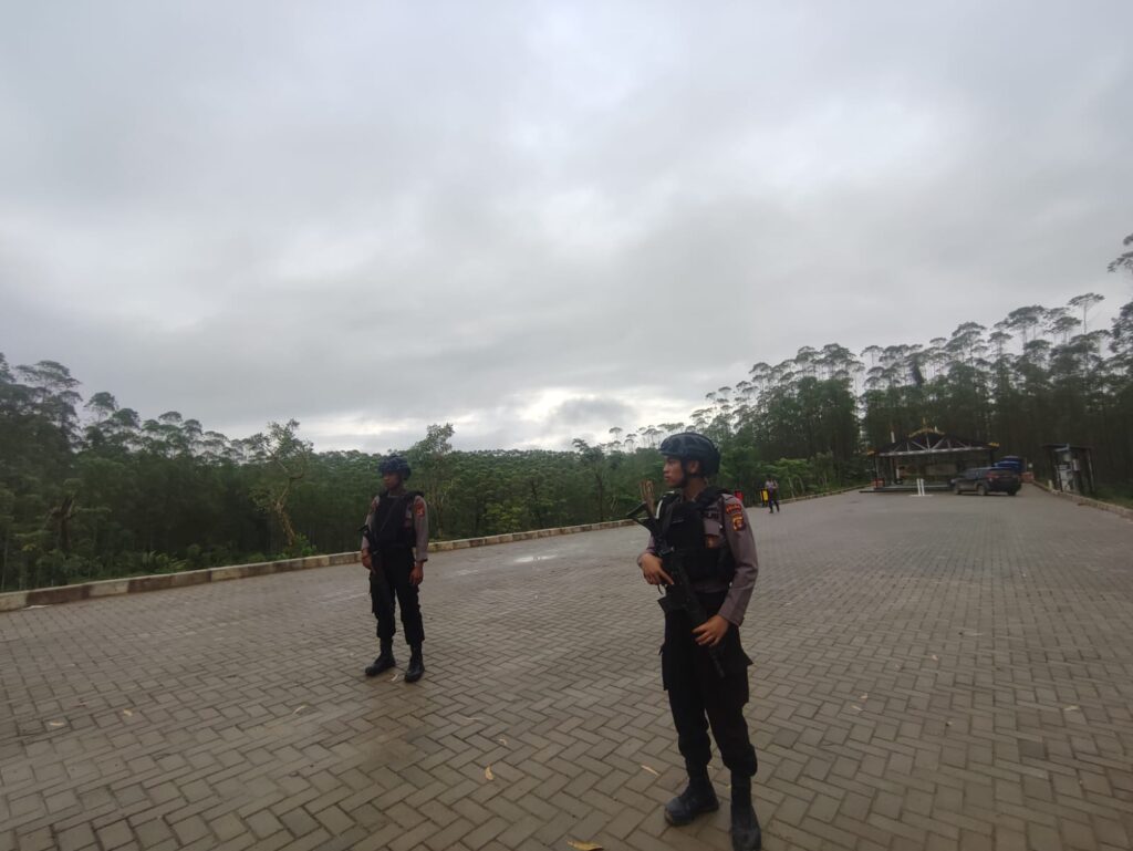 Satgas Ops Nusantara Polda Kaltim Laksanakan Pengamanan di IKN, Guna Cegah Gangguan Kamtibmas WhatsApp Image 2022 12 14 at 19.42.252