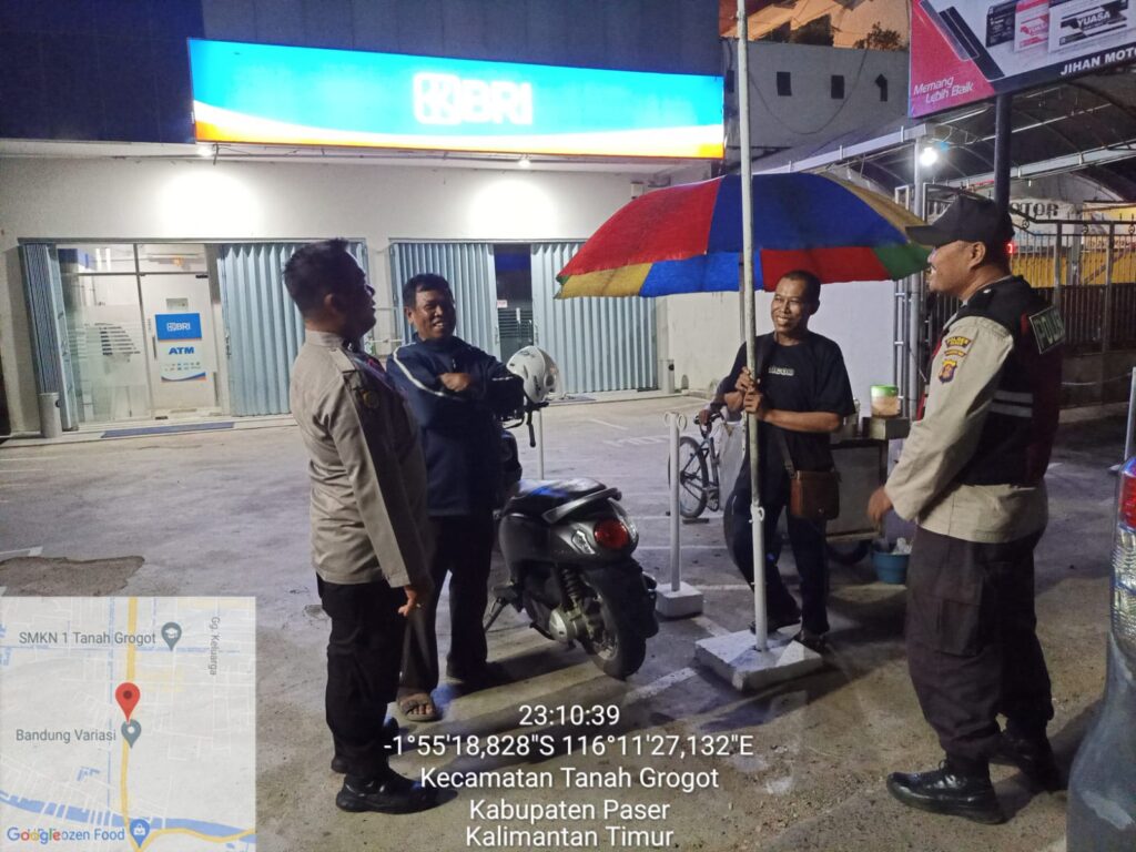 Cegah Gangguan Kamtibmas, Satlantas Polres Kubar Gelar Patroli Malam Hari 6DA99B14 F5C1 4726 91A9 FC9CA76FD128