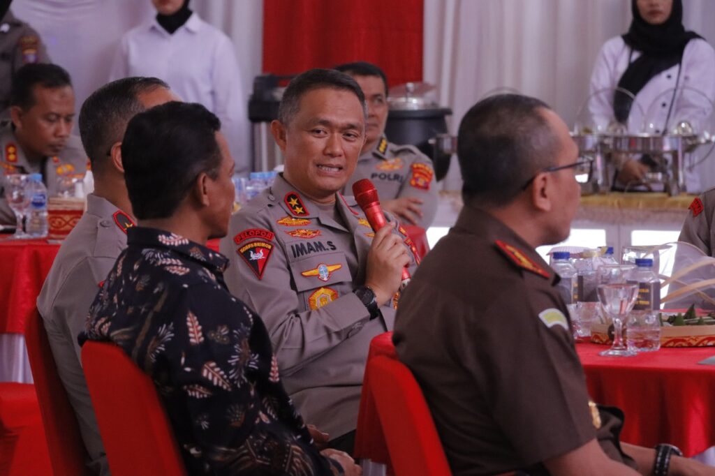 Jumat Curhat Bersama Kapolda Kaltim, Dengarkan Aspirasi Masyarakat Kab.Paser e683e190 c0fc 48c3 a95d 84523b22cf67