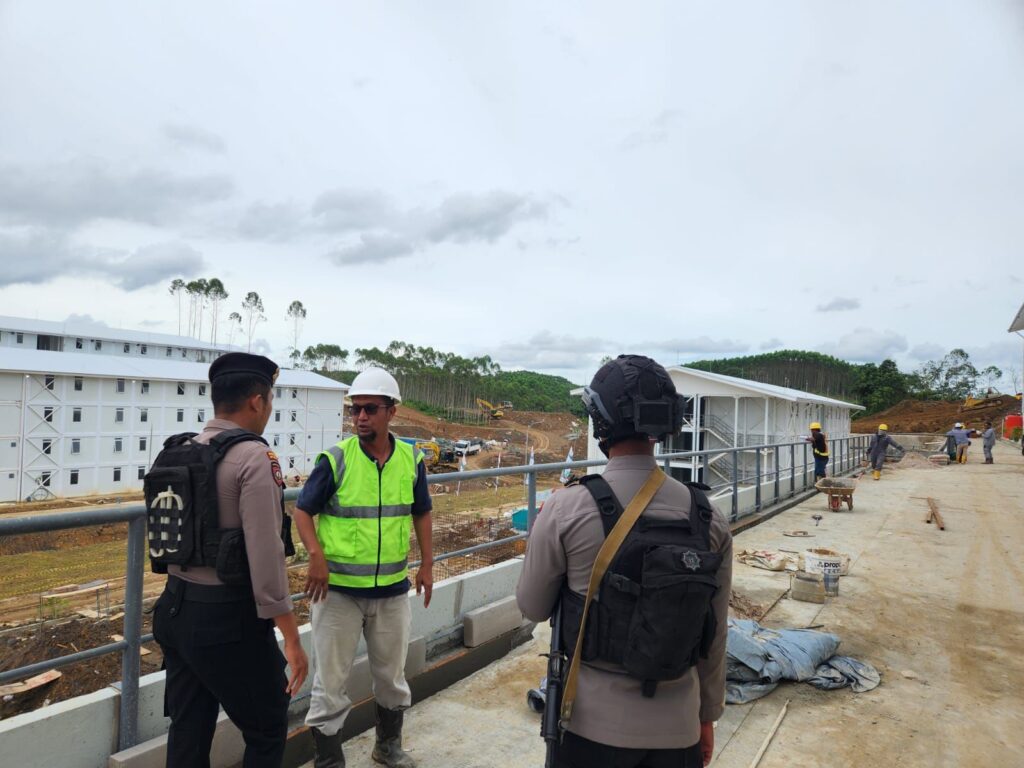 Satgas Ops Nusantara Polda Kaltim Laksanakan Pengamanan Guna Cegah Gangguan Kamtibmas 09AB9E68 266E 4875 9BDD E2807196080E
