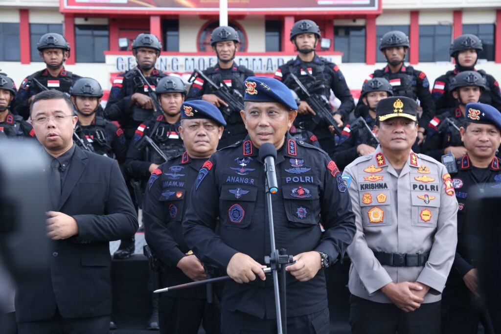 Polri Kirim Personel Terbaik Ikuti UAE SWAT Challenge di Dubai 11