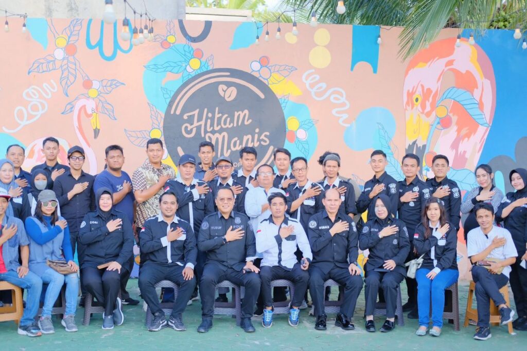 Pererat Soliditas, Bidhumas Polda Kaltim Gelar Pertemuan dengan Para Penggiat Media Sosial 25C98194 F1D6 4536 BFC2 4C0E0ABD2D4A
