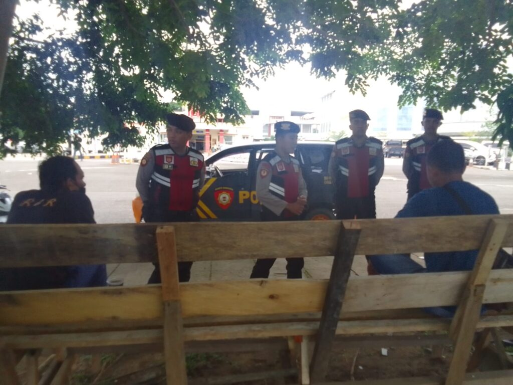 Jaga Kondusifitas Kamtibmas, Sat Samapta Polres Paser Gelar Patroli Dialogis 5FE6C759 4111 4419 9677 96CC4101D978