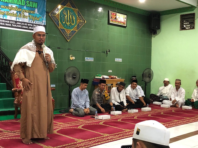 Dukung Kegiatan Keagamaan, Bhabinkamtibmas Desa Tanjung Limau Hadiri Peringatan Isra’ Mi’raj Nabi Muhammad S.A.W 879E89EB B3C1 4023 919E 390DB4C1AC00