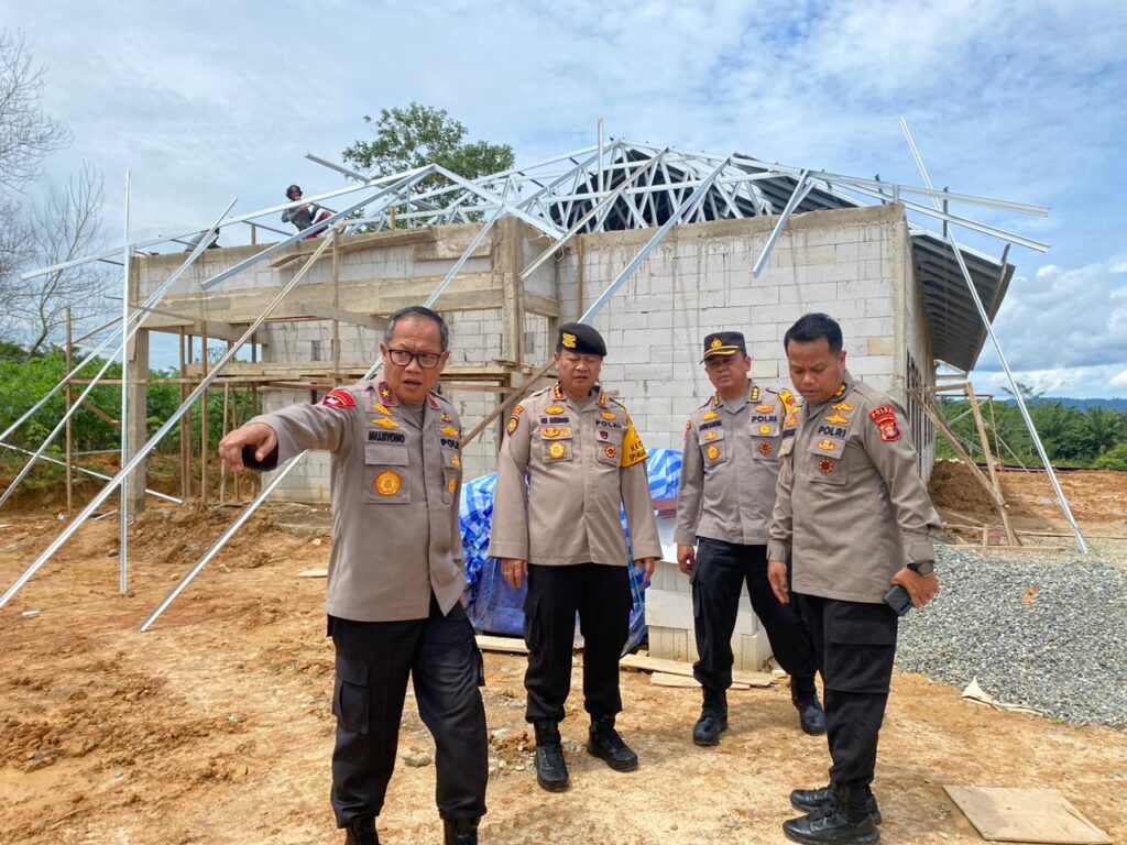 Cek Kesiapan PAM IKN, Wakapolda Kaltim Tinjau Fisik Bangunan Mess Nusantara dd97521c f2bd 404f 84de f480fd76b7c2