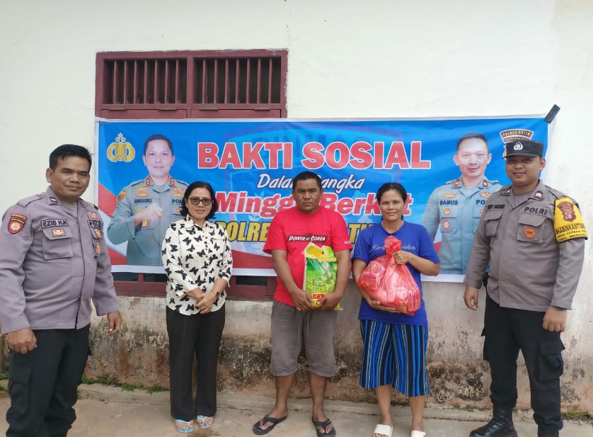 Polri Peduli Sesama, Polsek Bengalon Berbagi Paket Sembako WhatsApp Image 2023 03 05 at 15.53.32