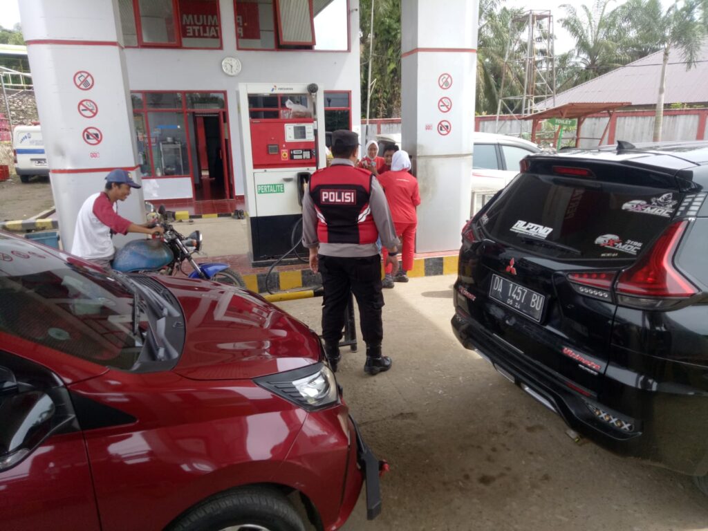 Antisipasi Penyalahgunaan BBM, Personil Polres Paser Laksanakan Monitoring WhatsApp Image 2023 03 09 at 10.54.57