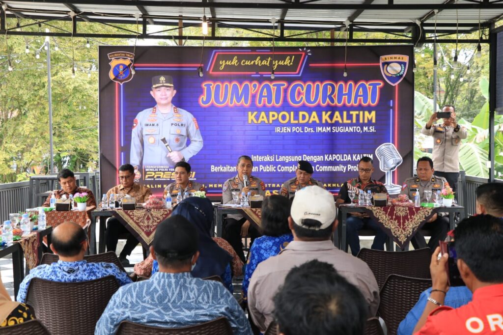 Dengarkan Aspirasi Masyarakat, Polda Kaltim Kembali Gelar Program Jumat Curhat WhatsApp Image 2023 03 17 at 11.26.28
