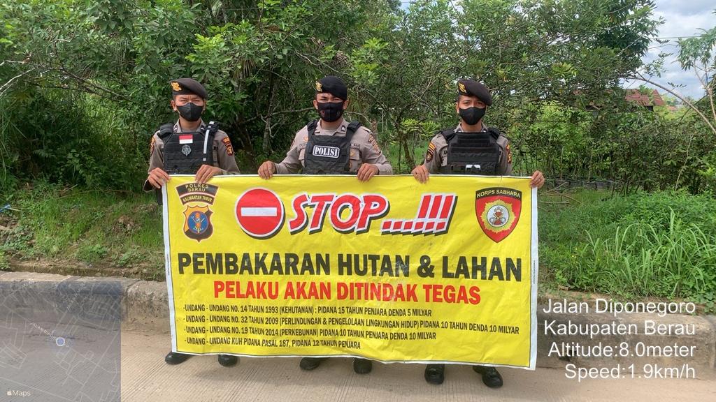 Pencegahan Karhutla, Personel Polres Berau Melakukan Patroli dan Imbauan ke Masyarakat BE5E9C30 5823 455C 8587 2BC1EBEE82A5