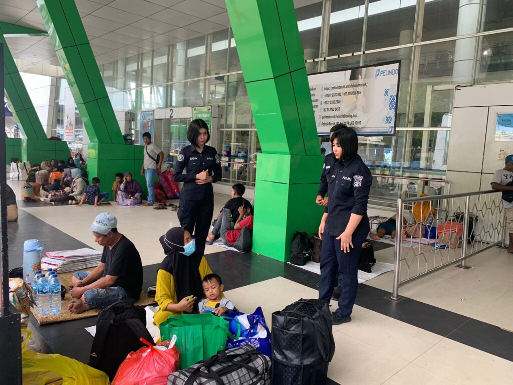 Tinjau Pos Pengamanan Pelabuhan Semayang, Situasi Aman Pasca Arus Balik Mudik 2023 CC892916 4D5E 4348 B695 E66710CCF133