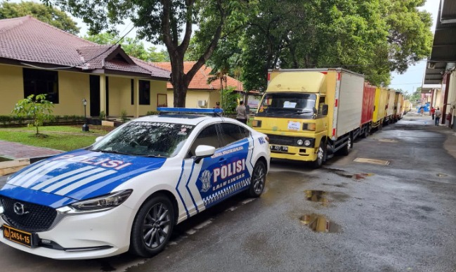 30 Ribu Paket Sembako dari Kapolri Diserahkan ke Persis Wilayah Jakarta, Banten dan Jabar WhatsApp Image 2023 04 10 at 12.40.58