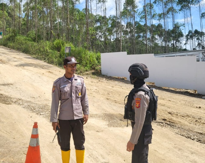 Pantau Aktivitas Pembangunan IKN, Satgas Ops.Nusantara Mahakam Rutin Patroli di Kawasan Inti Pemerintahan WhatsApp Image 2023 04 11 at 18.42.33