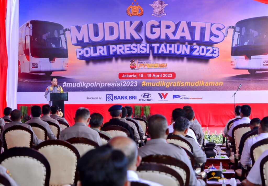 Kurangi Beban Jalan Tol dan Arteri, Kapolri Lepas 434 Bus Mudik Gratis Polri Presisi WhatsApp Image 2023 04 18 at 15.23.17