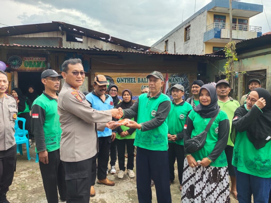 Ditpamobvit Silaturahmi Bersama Komunitas Sepeda Ontel Balikpapan Mania WhatsApp Image 2023 04 22 at 08.13.28