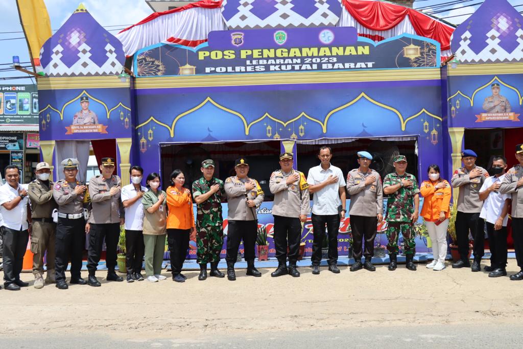 Pamatwil Polda Kaltim Tinjau Kesiapan Pos Operasi Ketupat Mahakam 2023 di Kubar WhatsApp Image 2023 04 26 at 20.31.11