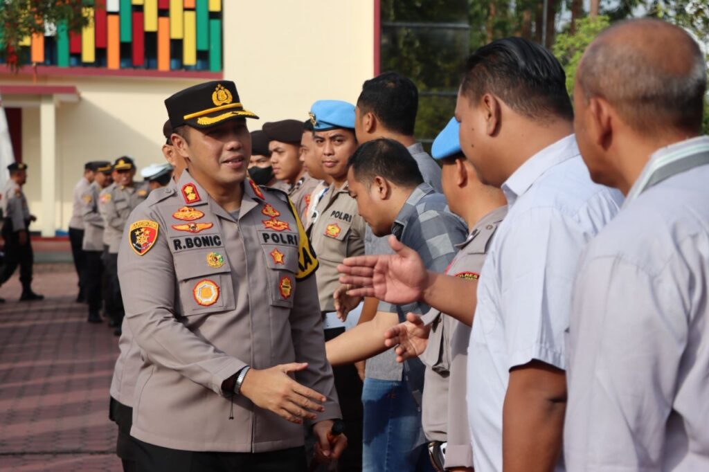 Pasca Lebaran Idul Fitri 1444 H, Kapolres Kutim Gelar Halal Bihalal dengan Anggota WhatsApp Image 2023 04 27 at 14.19.50