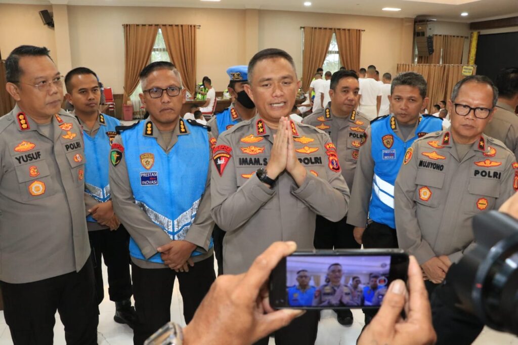 Cek Tes Kesehatan Tahap I Akpol TA 2023, Kapolda Kaltim Ingatkan Panitia Pegang Teguh Prinsip BETAH F5BA17FA 83F3 4028 8BFF 7C6605634E0C