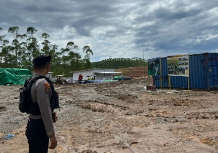Rutin Patroli, Satgas Ops Nusantara Mahakam Pastikan Keamanan Pembangunan Ibu Kota Nusantara WhatsApp Image 2023 05 12 at 16.38.37
