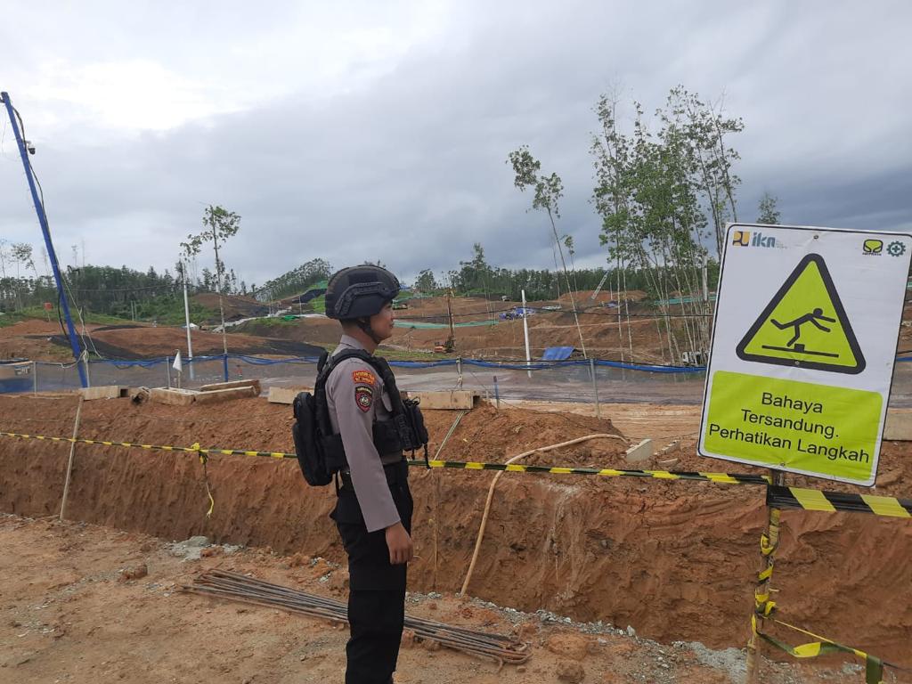Rutin Patroli, Satgas Ops Nusantara Mahakam Jamin Keamanan Pembangunan IKN WhatsApp Image 2023 05 20 at 16.18.29