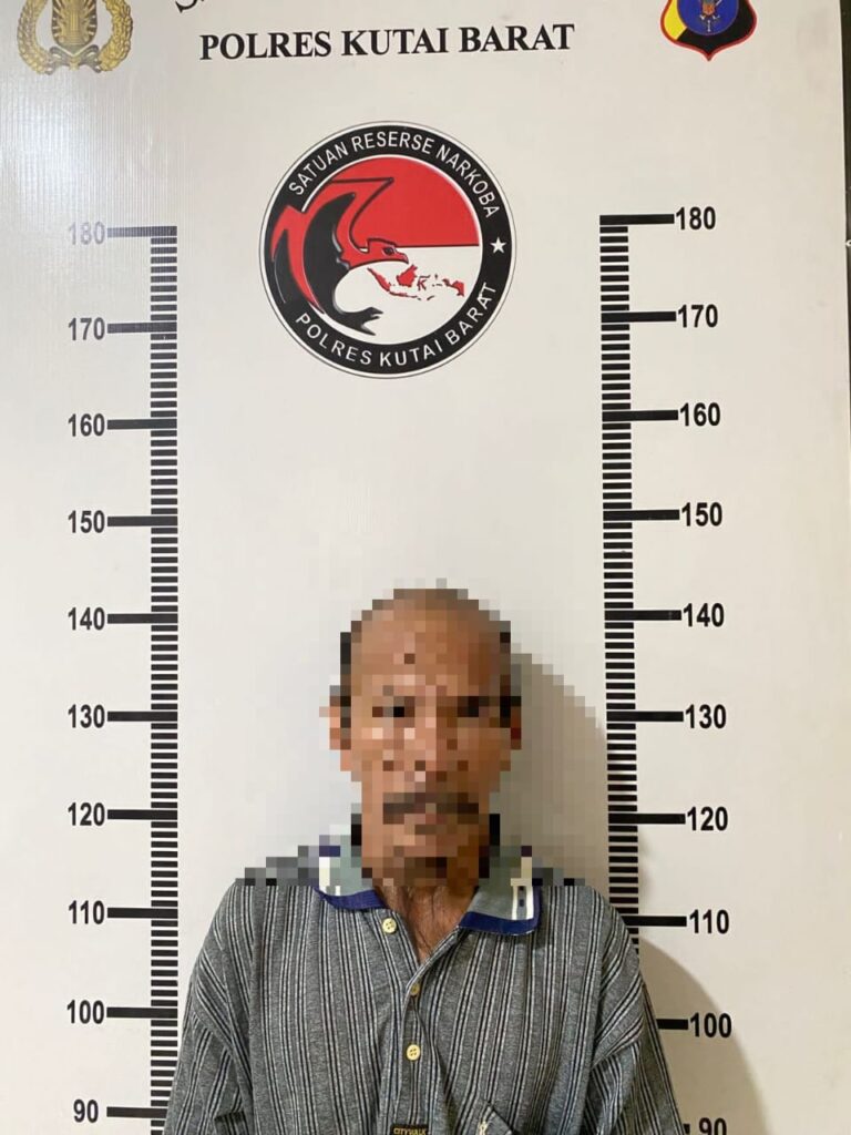 Sat Resnarkoba Polres Kubar Amankan Pria Beserta 7 Poket Sabu Siap Edar WhatsApp Image 2023 05 22 at 09.27.30