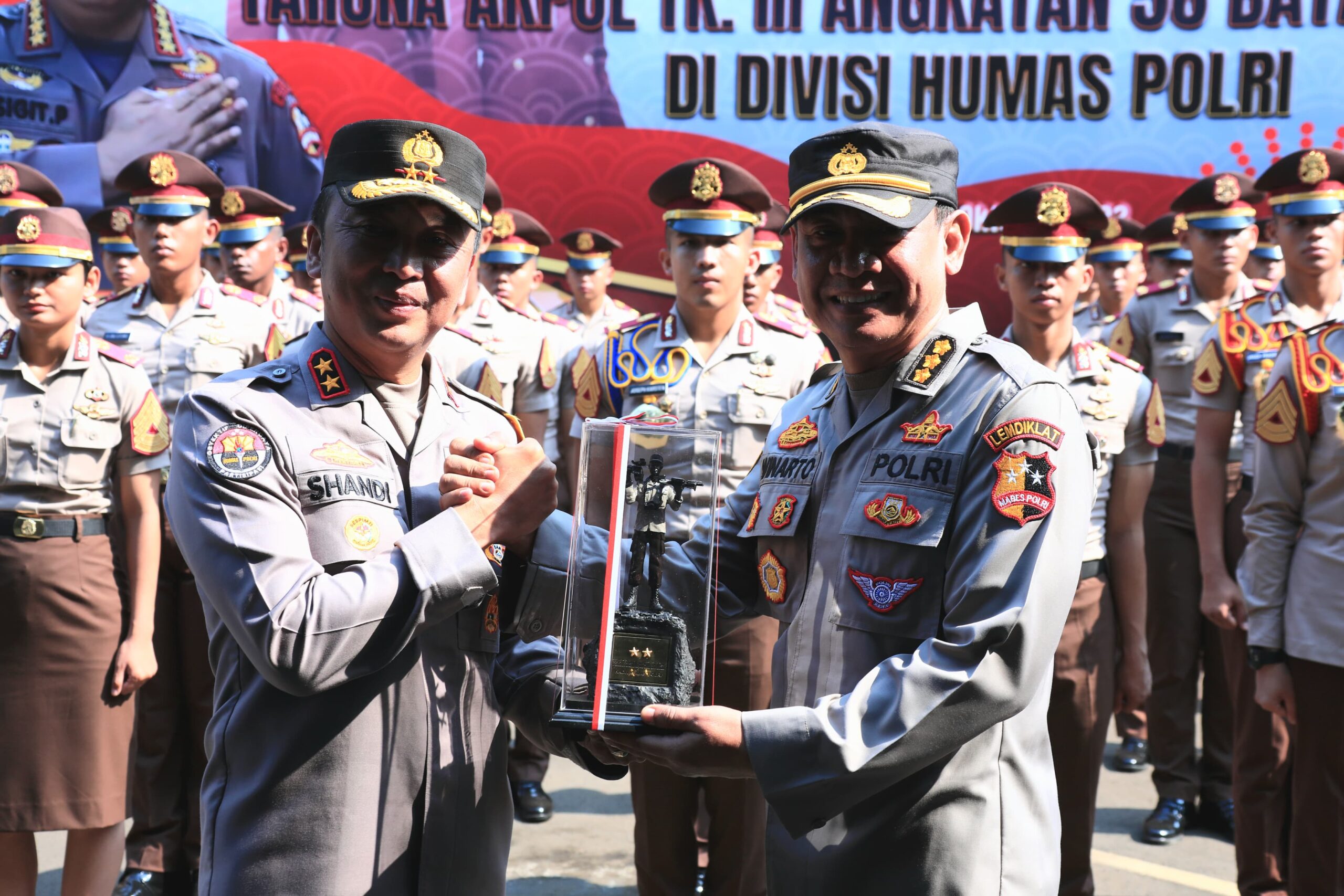 Kadiv Humas Terima Kunjungan Taruna Akpol Angkatan 56 1 WhatsApp Image 2023 10 18 at 12.34.06 PM scaled