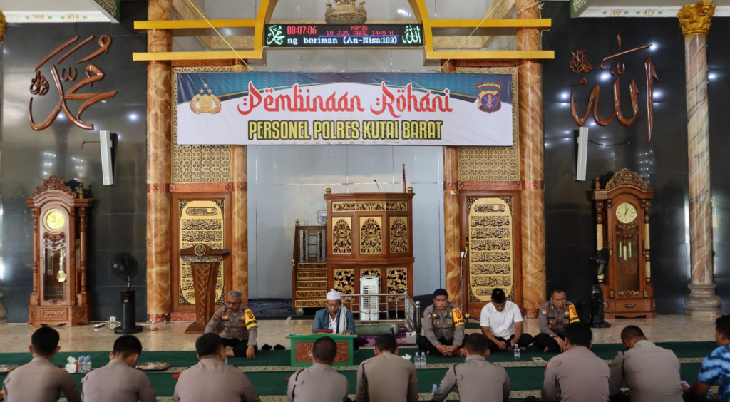 Polres Kutai Barat Laksanakan Kegiatan Pembinaan Rohani Dan Mental Untuk Personel Polres Kutai Barat Screenshot 2023 11 23 134244