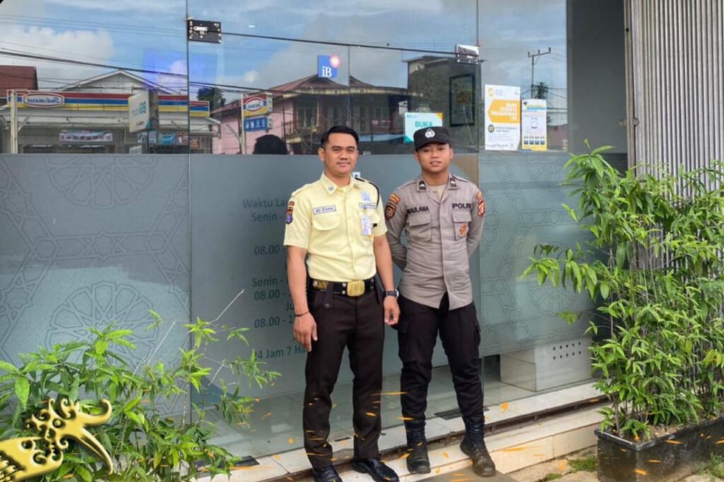 Patroli KRYD Polsek Melak Dalam Upaya Menjaga Kondisi Kamtibmas, Menjelang Pemilu 2024 WhatsApp Image 2024 01 16 at 09.30.11 32dd23fc