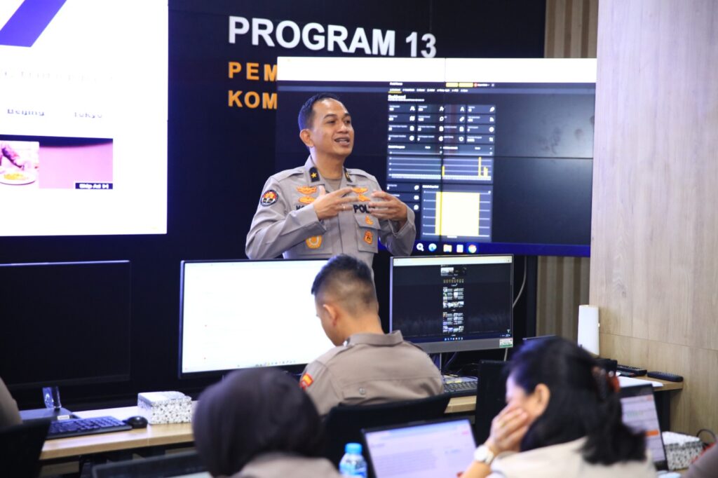 Terus Genjot Kemampuan Kehumasan, Humas Polri Gelar Sertifikasi Tingkat Pama WhatsApp Image 2024 02 29 at 09.49.34 673c73c0