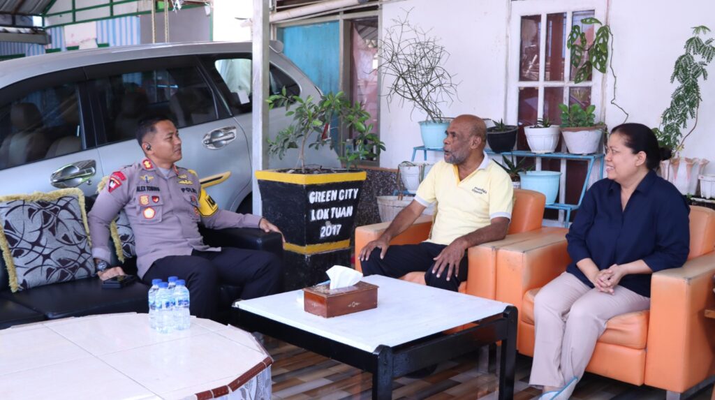 Kapolres Bontang Jalin Silaturahmi dengan Ketua Paguyuban Orang Asli Papua Kota Bontang WhatsApp Image 2024 04 05 at 11.01.21