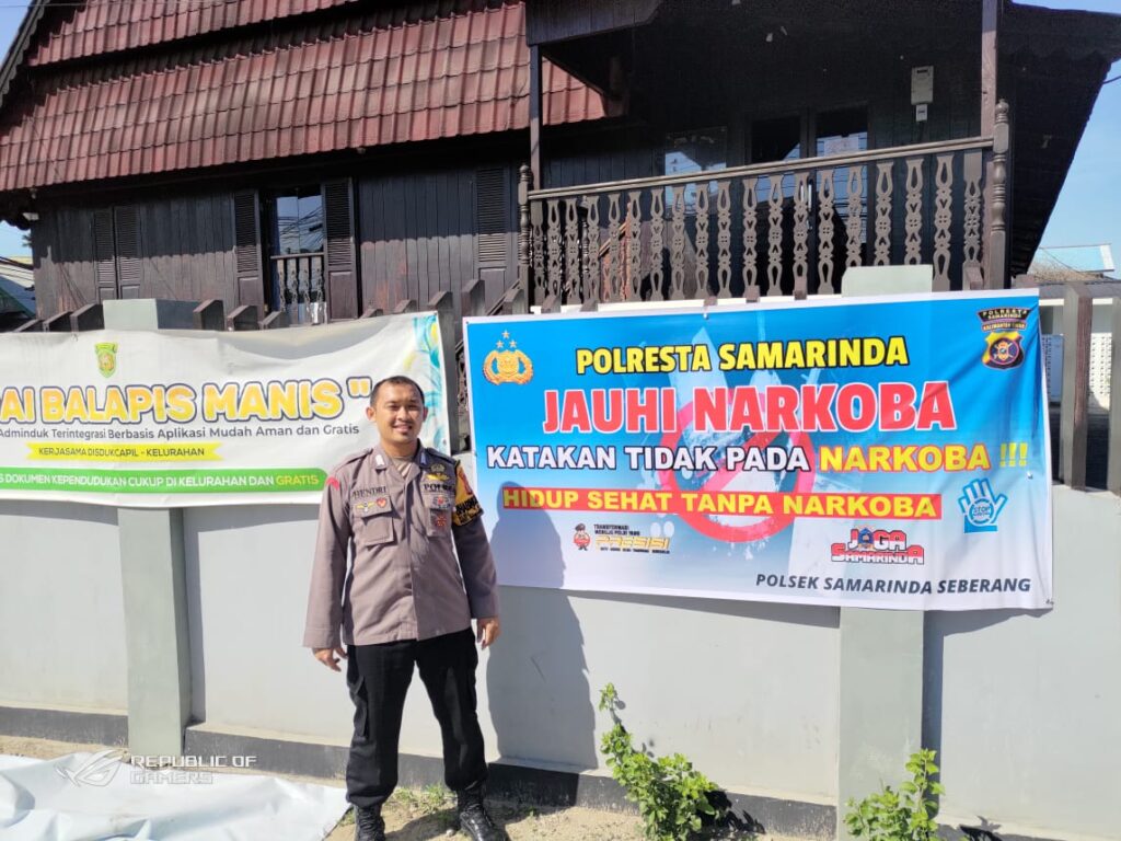 Polsek Samarinda Seberang Pasang Spanduk Himbauan Stop Narkoba di Titik Rawan WhatsApp Image 2024 04 06 at 09.17.59 87cc4a81