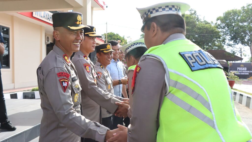 Kapolres Bontang Gelar Halal Bihalal Bersama Anggota Dan ASN Polri WhatsApp Image 2024 04 17 at 09.40.17