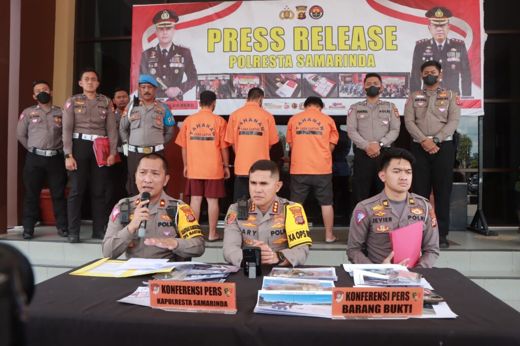 Tiga Perkara Lakalantas Di Tahun 2024, Berhasil Di Ungkap Sat Lantas Polresta Samarinda WhatsApp Image 2024 04 19 at 08.31.34 03c2c77a