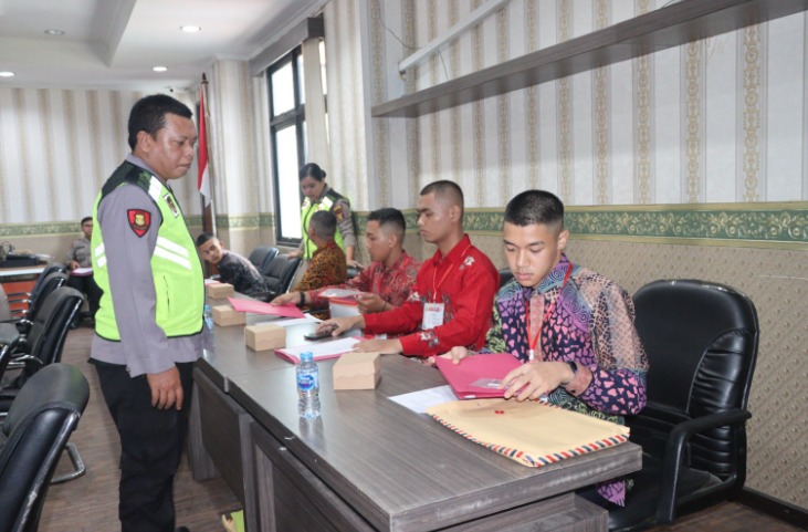 Polres Kukar Gelar Wanjak Dan Pengumuman Hasil Rikmin Awal Penerimaan Taruna/i Akpol TA.2024 WhatsApp Image 2024 04 21 at 11.02.10