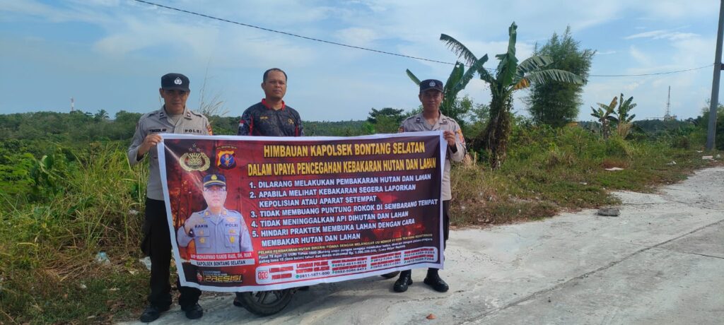 Antisipasi Karhutla, Personil Polsek Bontang Selatan Lakukan Sosialisasi Cegah Karhutla WhatsApp Image 2024 04 29 at 08.28.18