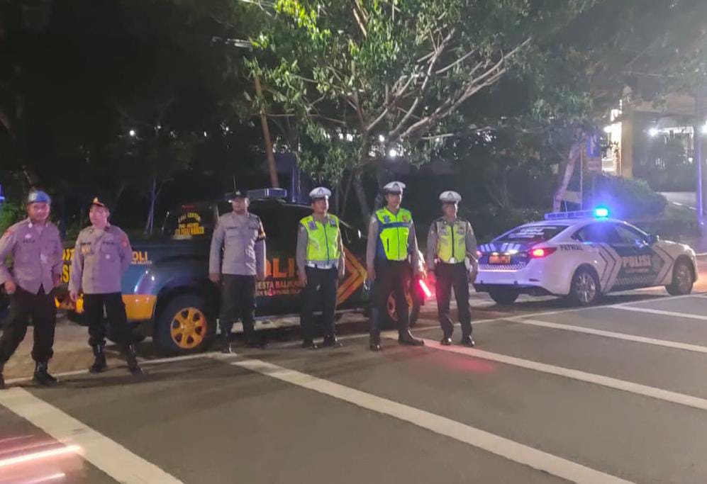 Polresta Balikpapan Gelar Patroli Keamanan Kota Balikpapan Di Malam Hari WhatsApp Image 2024 04 29 at 08.29.23
