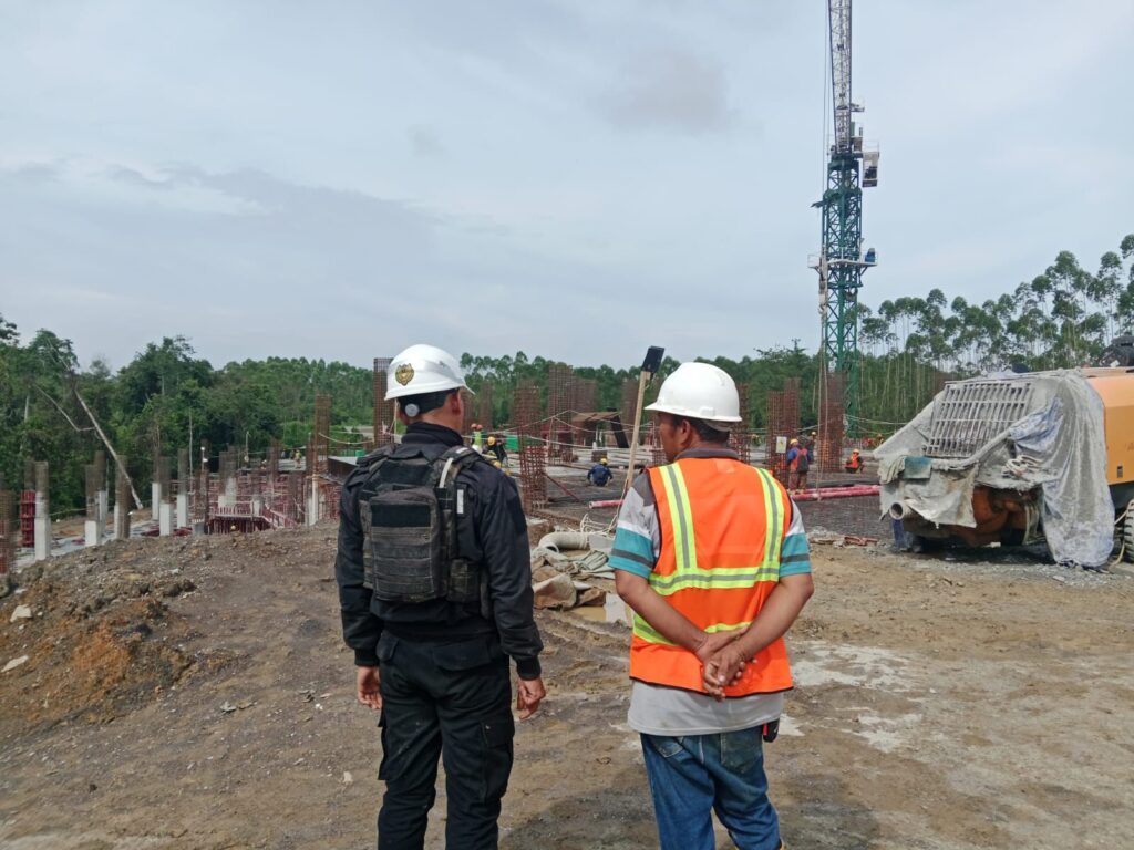 Ciptakan Situasi Aman dan Kondusif, Satgas Ops Nusantara Mahakam Gelar Patroli Kamtibmas Di Sekitar Kawasan Pembangunan IKN WhatsApp Image 2024 04 29 at 15.34.40 cd84f333