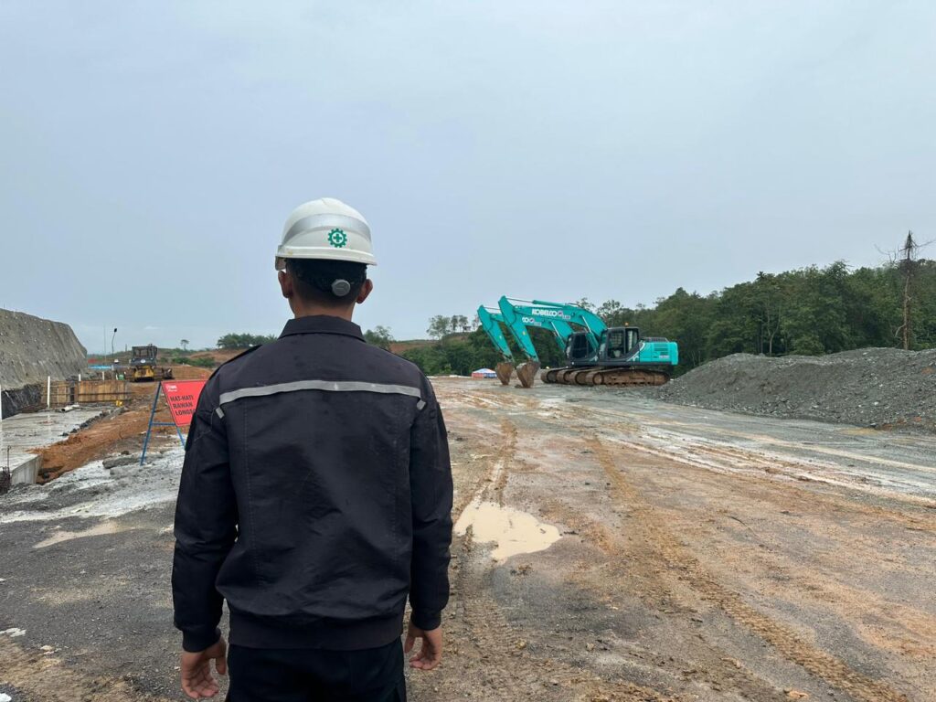 Satgas Operasi Nusantara Mahakam Polda Kaltim Lakukan Patroli Intensif di IKN WhatsApp Image 2024 05 03 at 15.25.39 51aee457