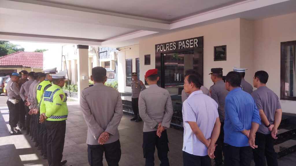 Polres Paser Gelar Apel Ton Siaga di Hari Libur WhatsApp Image 2024 05 11 at 08.35.42