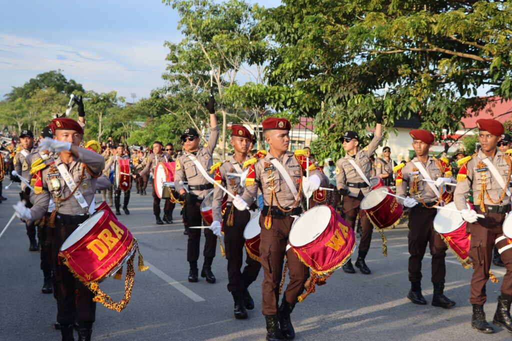 Antusiasme Masyarakat PPU Menyaksikan Drumcorps Integrasi Yontarlat Kijang Latsitardanus XLIV 2024 di Kabupaten PPU WhatsApp Image 2024 05 20 at 12.23.11 26339798