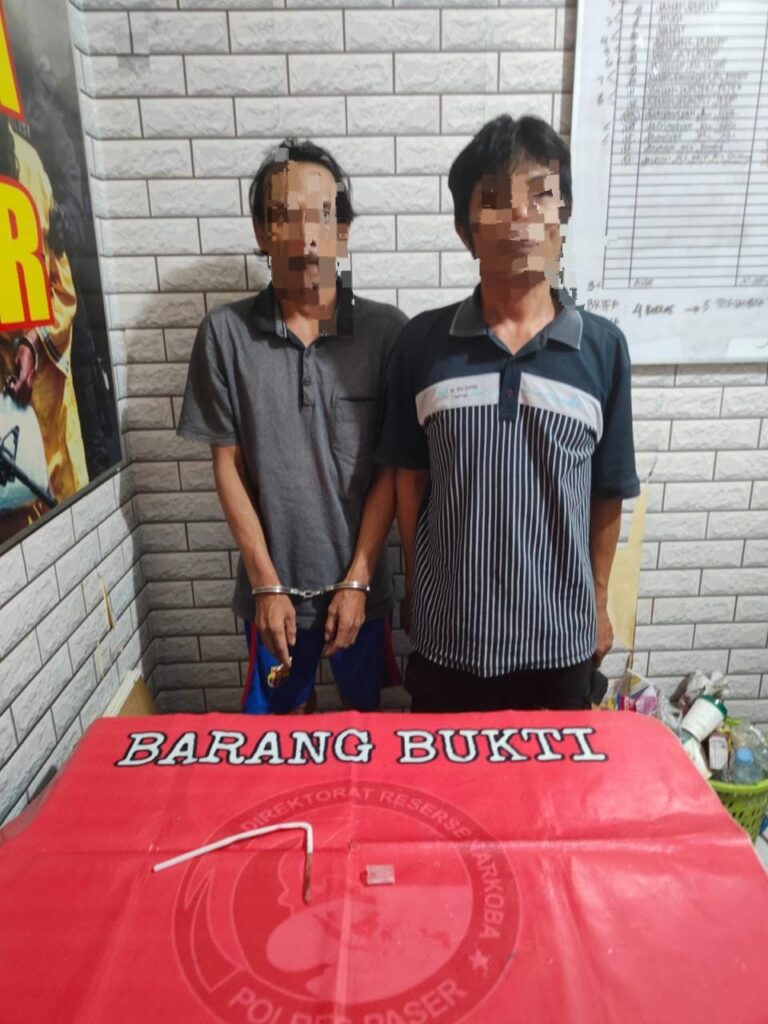 Sat Resnarkoba Polres Paser Amankan Dua Pelaku Penyalahgunaan Narkotika Jenis Sabu-Sabu WhatsApp Image 2024 05 22 at 08.36.43