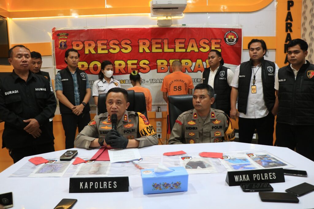 Ungkap Kasus Pembunuhan, Polres Berau Gelar Konferensi Pers WhatsApp Image 2024 05 22 at 15.27.30