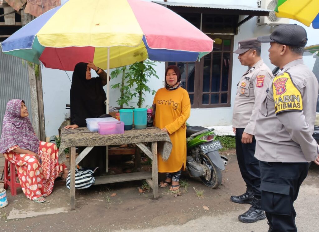Polsek Teluk Bayur Melaksanakan KRYD untuk Jaga Kondusifitas Kamtibmas WhatsApp Image 2024 05 25 at 13.02.44 b6710444
