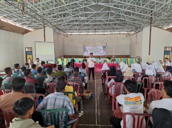 Satresnarkoba Polres Kukar Adakan Sosialisasi Bahaya Narkoba untuk Pelajar dan Masyarakat Desa Muara Pantuan WhatsApp Image 2024 06 07 at 11.28.26