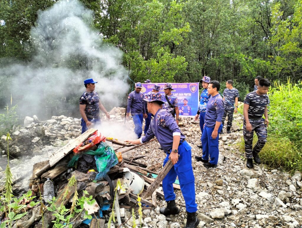 Peringati Hari Laut Sedunia, Sat Polairud Gelar Bersih Bersih Pantai dan Laut di Desa Pondong WhatsApp Image 2024 06 08 at 13.48.43 274bd918