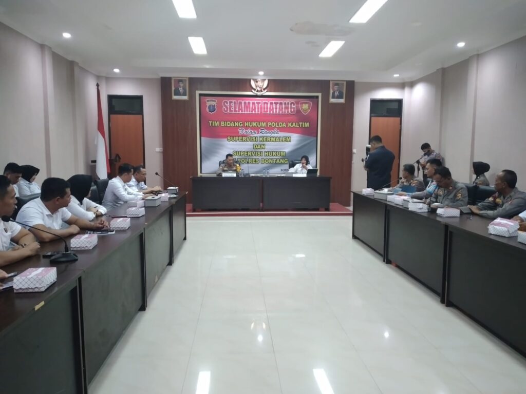 Tim Bidkum Polda Kaltim Laksanakan Supervisi Bidang Hukum dan Kermalem di Polres Bontang WhatsApp Image 2024 06 13 at 14.46.06 c2550566
