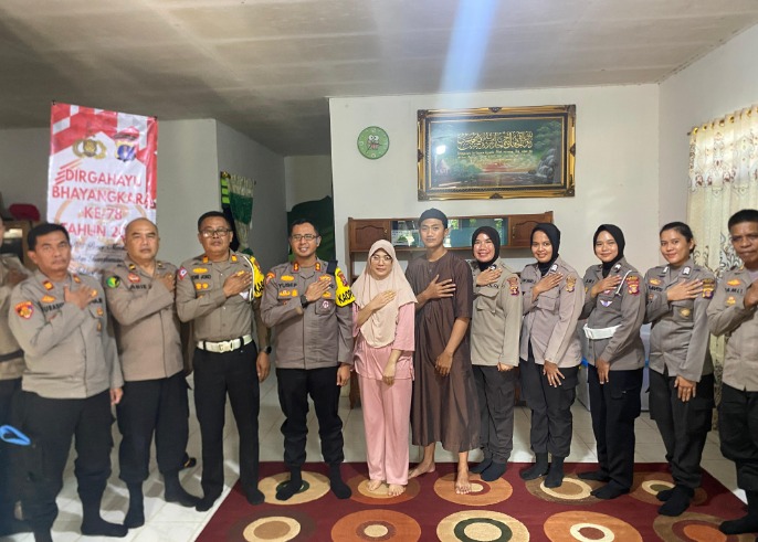 HUT Bhayangkara Ke-78, Kapolres Paser Lakukan Anjangsana Kepada Anggota Dan Purnawirawan Polri WhatsApp Image 2024 06 16 at 10.43.03