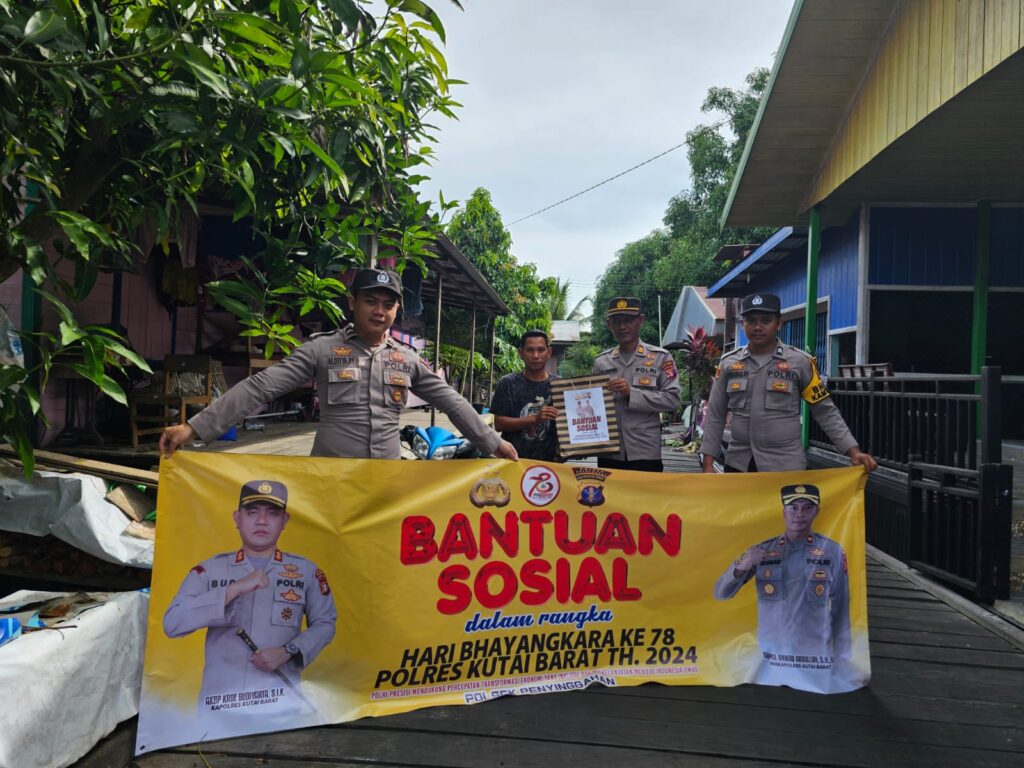 Polsek Penyinggahan Salurkan Bansos Dalam Rangka Hari Bhayangkara ke-78 WhatsApp Image 2024 06 16 at 14.27.03