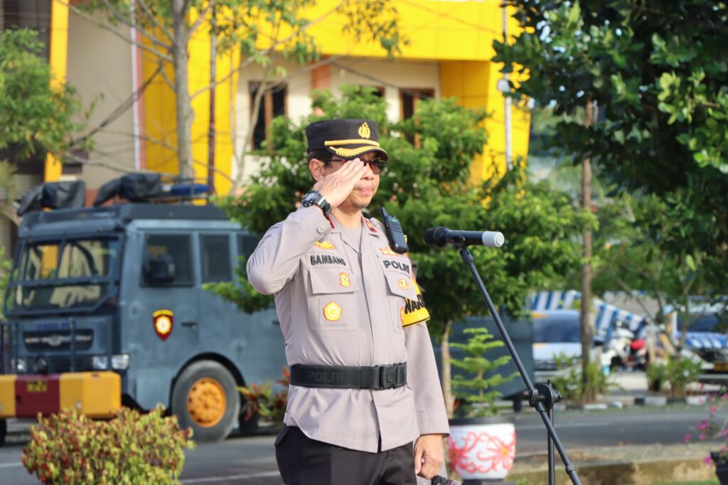 Sinergitas TNI-Polri dan Stakeholder Gelar Apel Pasukan Pengamanan Idul Adha WhatsApp Image 2024 06 16 at 17.22.00 b94b6853